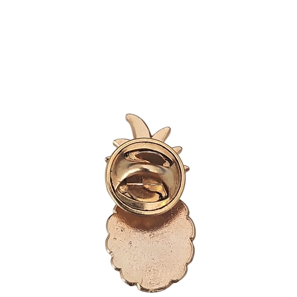 Chic Gold Pineapple Pin - Picture 2 of 3